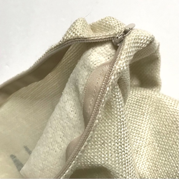 RAE DUNN Inspired Design Style Font Be My Valentine Holiday Decor Pillow Cover - Picture 4 of 4